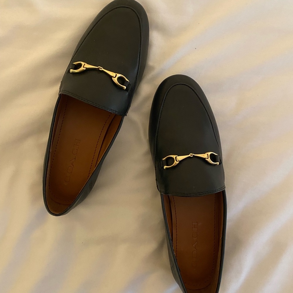 Coach Haley Loafers Women. Size 7.5. Never worn - New with tags. No cover on box